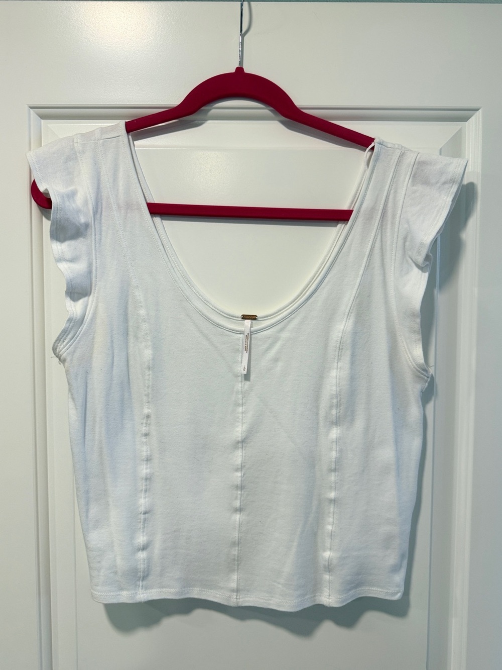 LAST CHANCE | Free People White Scoop Neck Ruffle Sleeve Tank